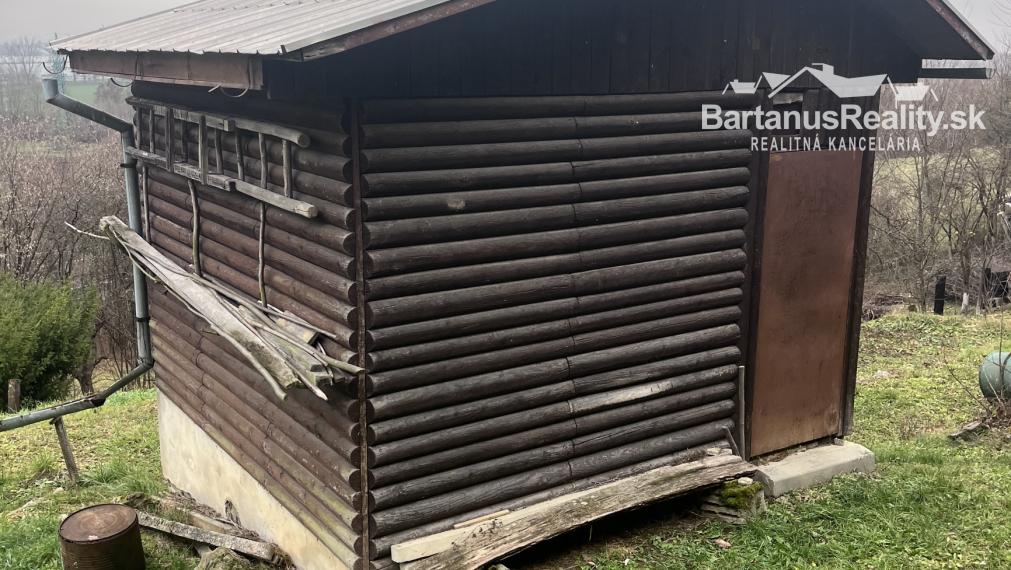 BartanusReality - Na predaj záhradná chatka so záhradou 1152 m2 a 386 m2 pri obci Kostolná - Záriečie 5km od Trenčína.