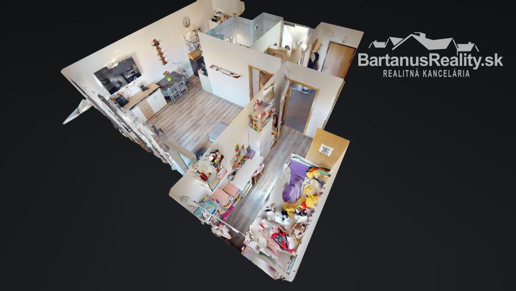 BartanusReality - REZERVOVANÉ Na predaj kompletne zrekonštruovaný, 2 izbový byt v Trenčíne, Juh, K. Šmidkeho.