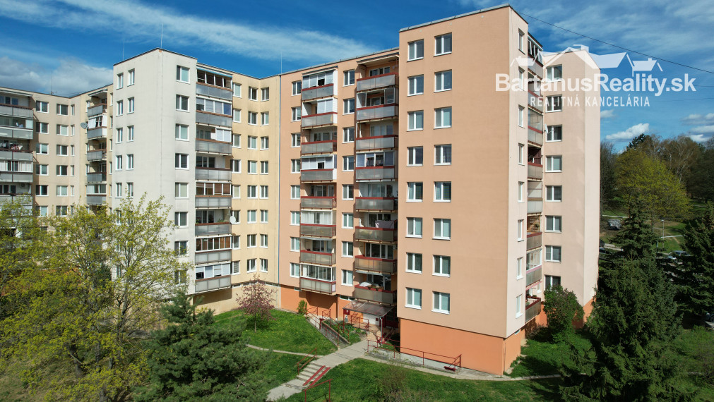 Na predaj kompletne zrekonštruovaný, 2 izbový byt v Trenčíne, Juh, K. Šmidkeho.