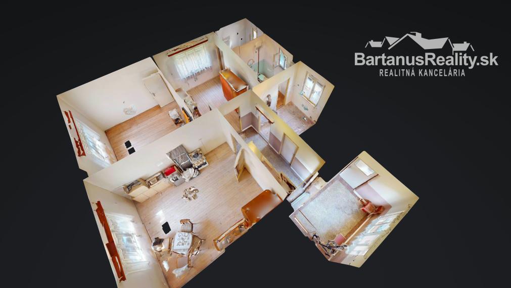 Na predaj starší rodinný dom v obci Horná Súča