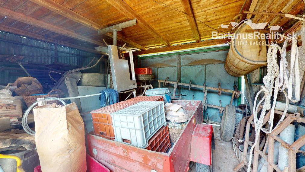 Na predaj starší rodinný dom v obci Horná Súča