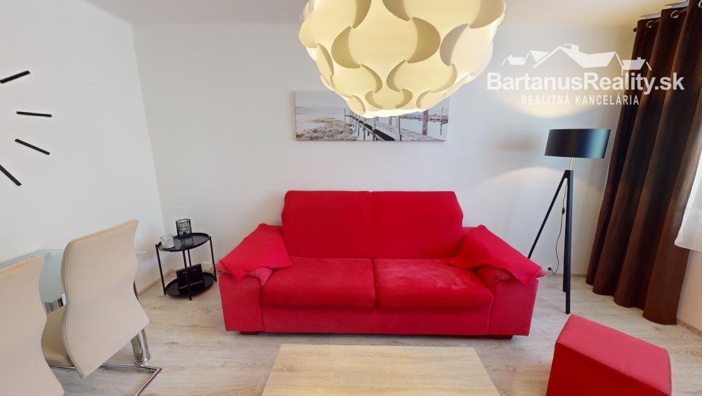 BartanusReality - !!!!! REZERVOVANÉ !!!!!  Na prenájom 3 izbový byt v Trenčianskych Tepliciach, Štvrť SNP.