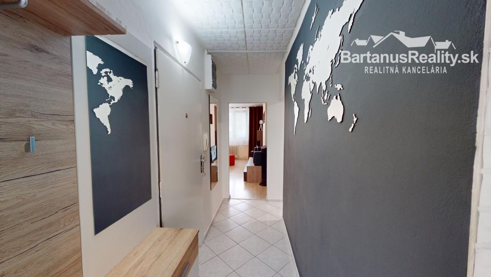 BartanusReality - !!!!! REZERVOVANÉ !!!!!  Na prenájom 3 izbový byt v Trenčianskych Tepliciach, Štvrť SNP.