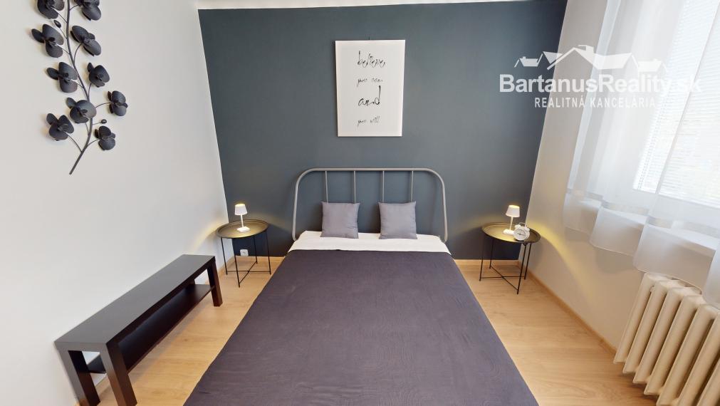 BartanusReality - !!!!! REZERVOVANÉ !!!!!  Na prenájom 3 izbový byt v Trenčianskych Tepliciach, Štvrť SNP.