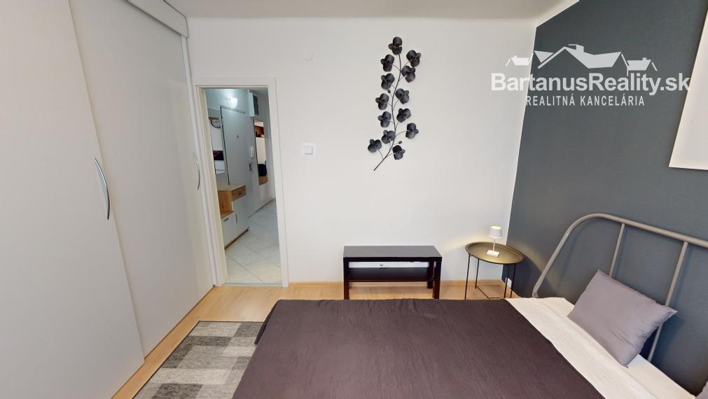 BartanusReality - !!!!! REZERVOVANÉ !!!!!  Na prenájom 3 izbový byt v Trenčianskych Tepliciach, Štvrť SNP.