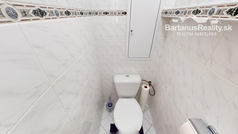BartanusReality - !!!!! REZERVOVANÉ !!!!!  Na prenájom 3 izbový byt v Trenčianskych Tepliciach, Štvrť SNP.