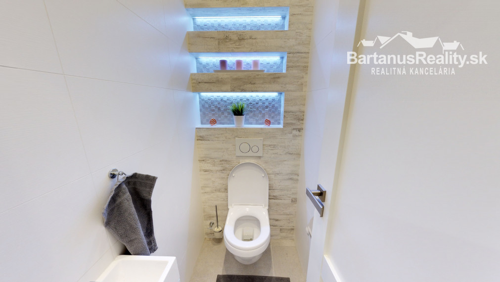 BartanusReality - Na predaj rodinný dom v Tr. Turnej