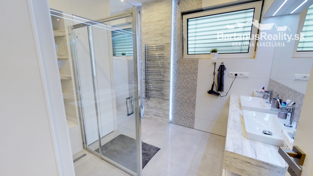 BartanusReality - Na predaj rodinný dom v Tr. Turnej