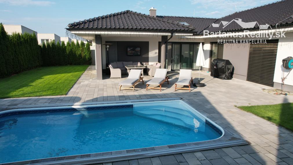 BartanusReality - Na predaj rodinný dom v Tr. Turnej