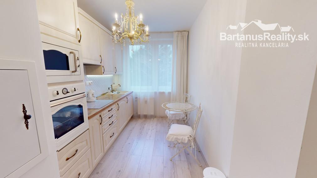 BartanusReality - !!!!! REZERVOVANÉ !!!!!   Na predaj krásny 3 izbový byt v Trenčíne, Juh, Jána Halašu.