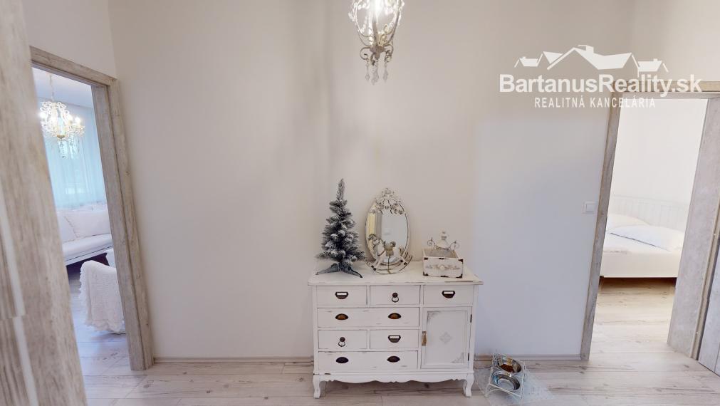 BartanusReality - !!!!! REZERVOVANÉ !!!!!   Na predaj krásny 3 izbový byt v Trenčíne, Juh, Jána Halašu.