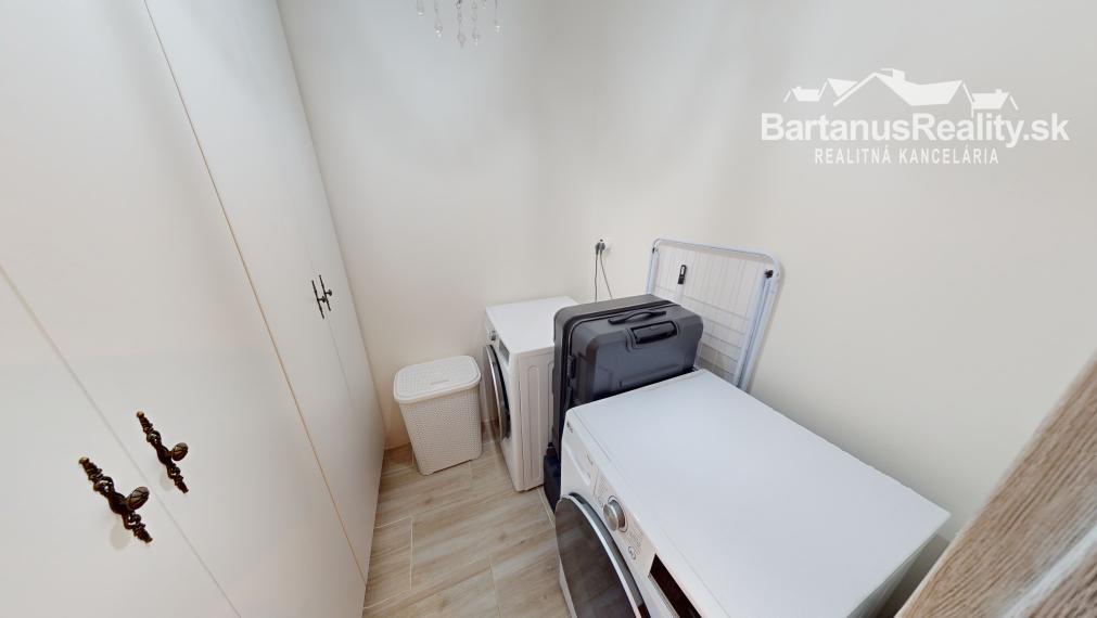 BartanusReality - !!!!! REZERVOVANÉ !!!!!   Na predaj krásny 3 izbový byt v Trenčíne, Juh, Jána Halašu.