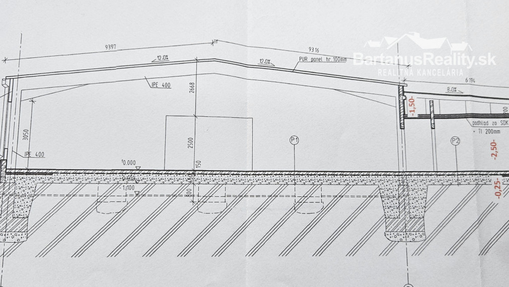 BartanusReality - Ponúkame na prenájom výrobnú halu o rozlohe 941 m2, nachádzajúcu sa v obci Selec.