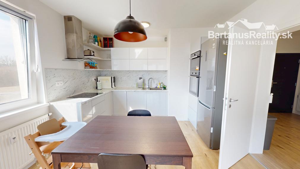 BartanusReality - !!!!! REZERVOVANÉ !!!!! novostavba rozmerného 3 izbového bytu v Trenčíne, Záblatie, Na pažiti.