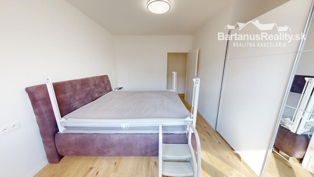 BartanusReality - !!!!! REZERVOVANÉ !!!!! novostavba rozmerného 3 izbového bytu v Trenčíne, Záblatie, Na pažiti.