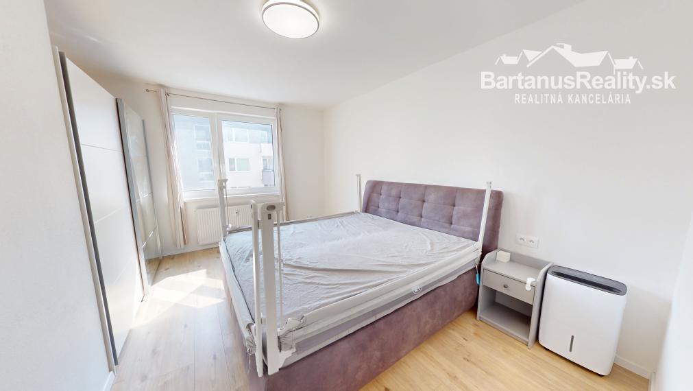 BartanusReality - !!!!! REZERVOVANÉ !!!!! novostavba rozmerného 3 izbového bytu v Trenčíne, Záblatie, Na pažiti.