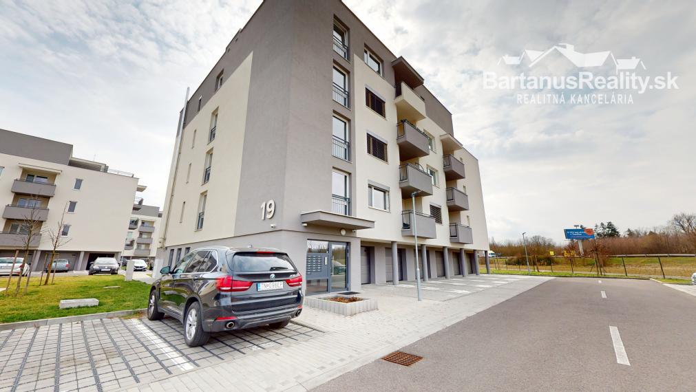 BartanusReality - !!!!! REZERVOVANÉ !!!!! novostavba rozmerného 3 izbového bytu v Trenčíne, Záblatie, Na pažiti.