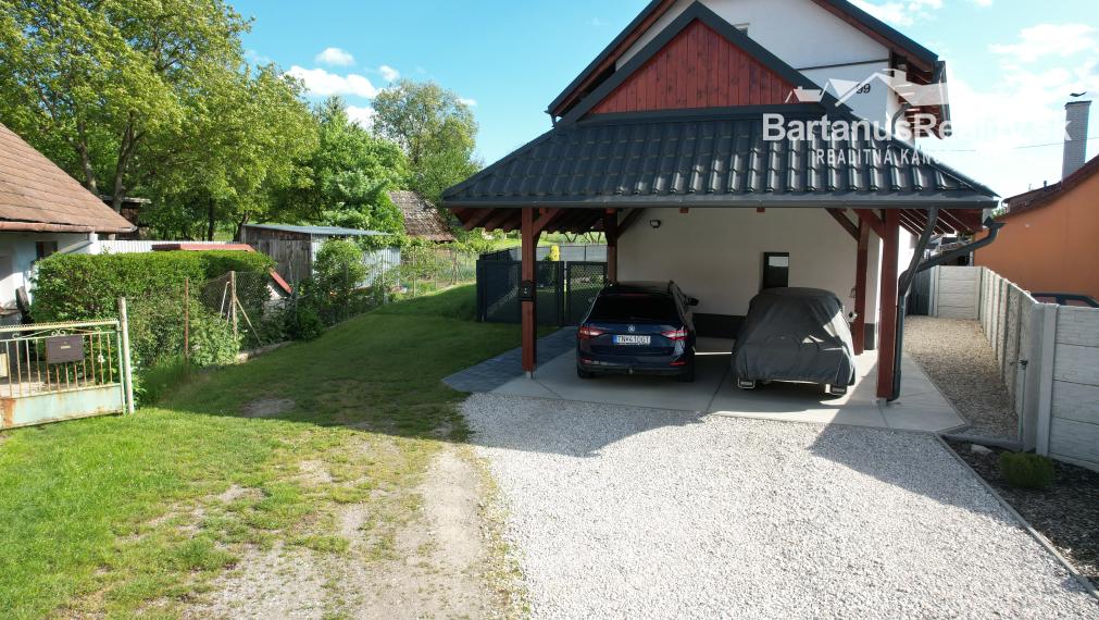 BartanusReality - !!! REZERVOVANÉ !!! rodinný dom za cenu bytu v obci Soblahov pri Trenčíne