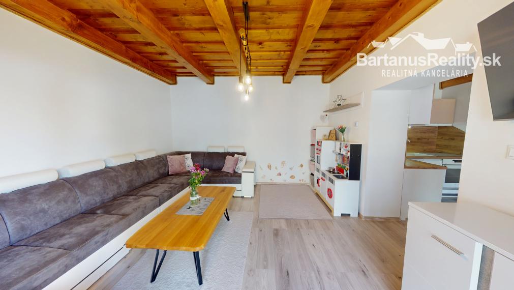 BartanusReality - !!! REZERVOVANÉ !!! rodinný dom za cenu bytu v obci Soblahov pri Trenčíne