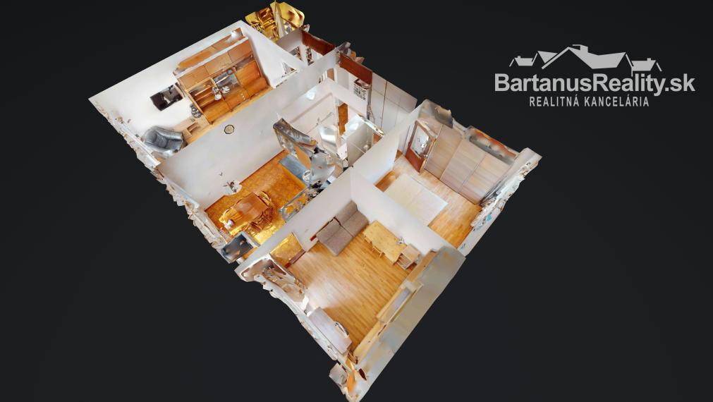 BartanusReality - Na predaj 3-izbový byt priamo v centre mesta Trenčín, ulica Horný Šianec.