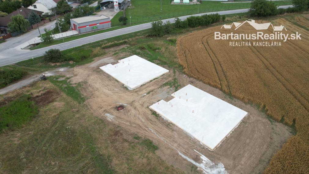 BartanusReality - Na predaj zaujímavý 5 izbový rodinný dom v obci Kameničany pri Dubnici nad Váhom. Znížená cena!!!