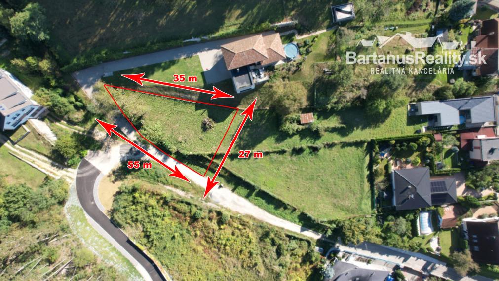 Na predaj exkluzívny pozemok v centre Trenčína, ul. Partizánska, Pod Brezinou o rozlohe 526 m2