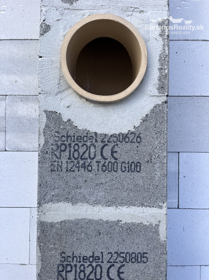 BartanusReality - Na predaj rozmerná novostavba 5 izbového rodinného domu v obci Kameničany pri Dubnici nad Váhom. Znížená cena!!!