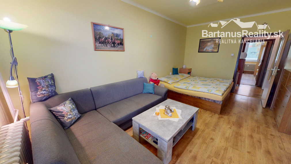 BartanusReality - Na predaj 2-izbový byt v Trenčíne, ul. K.Šmidkeho.