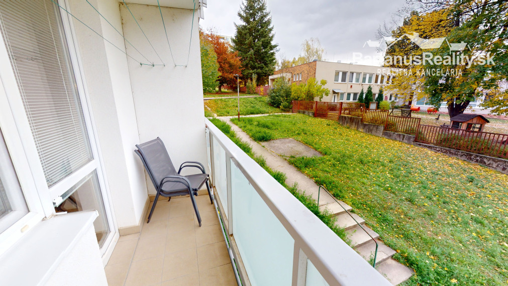 BartanusReality - Na predaj 2-izbový byt v Trenčíne, ul. K.Šmidkeho.