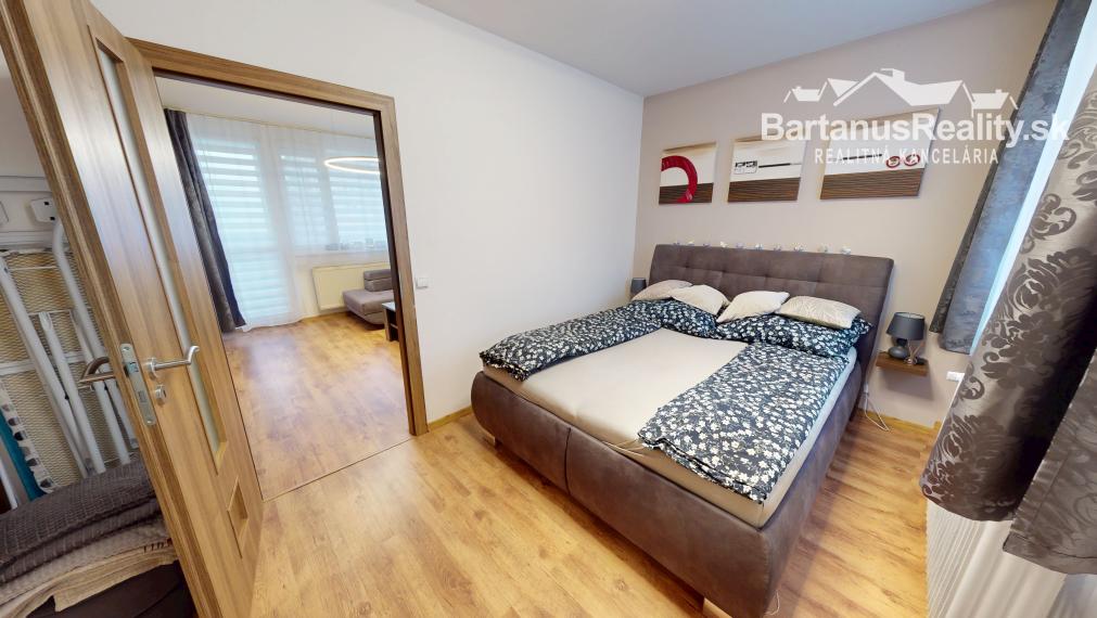 BartanusReality - Na predaj krásny, kompletne zrekonštruovaný 3 izbový byt v Trenčíne, Juh, Jána Halašu. ZNÍŽENÁ CENA!!!