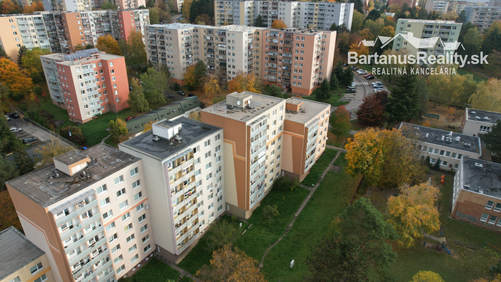 BartanusReality - Na predaj 2-izbový byt v Trenčíne, ul. K.Šmidkeho.