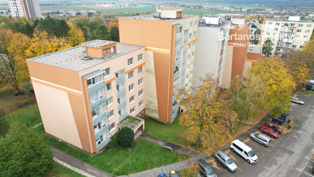 BartanusReality - Na predaj 2-izbový byt v Trenčíne, ul. K.Šmidkeho.