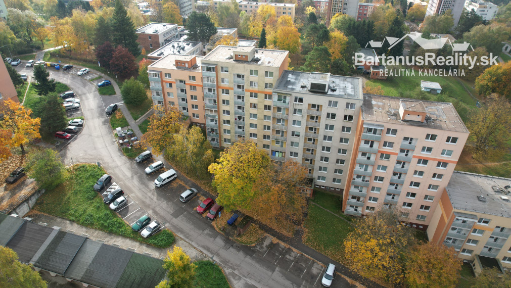 BartanusReality - Na predaj 2-izbový byt v Trenčíne, ul. K.Šmidkeho.