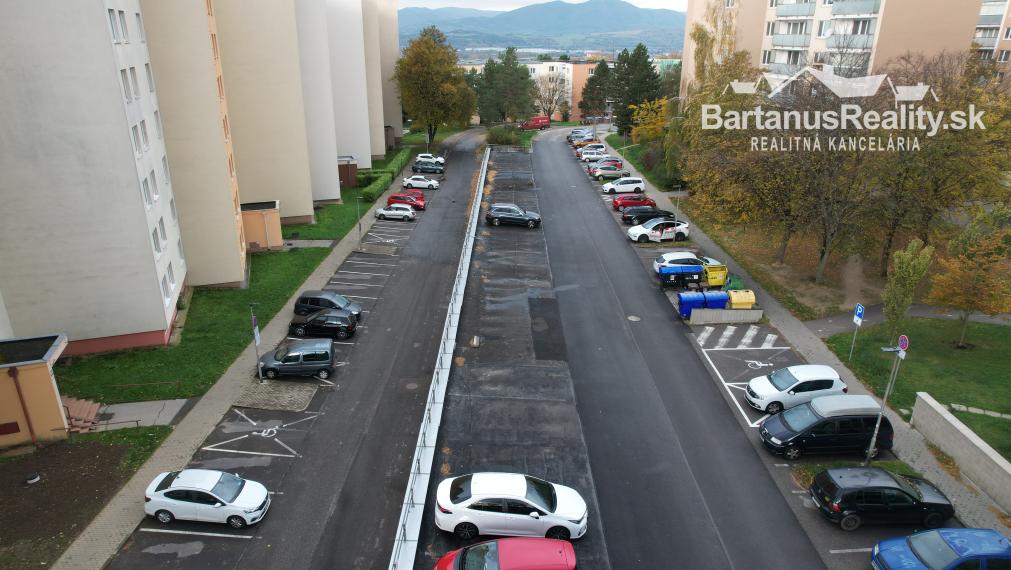 BartanusReality - Na predaj krásny, kompletne zrekonštruovaný 3 izbový byt v Trenčíne, Juh, Jána Halašu. ZNÍŽENÁ CENA!!!