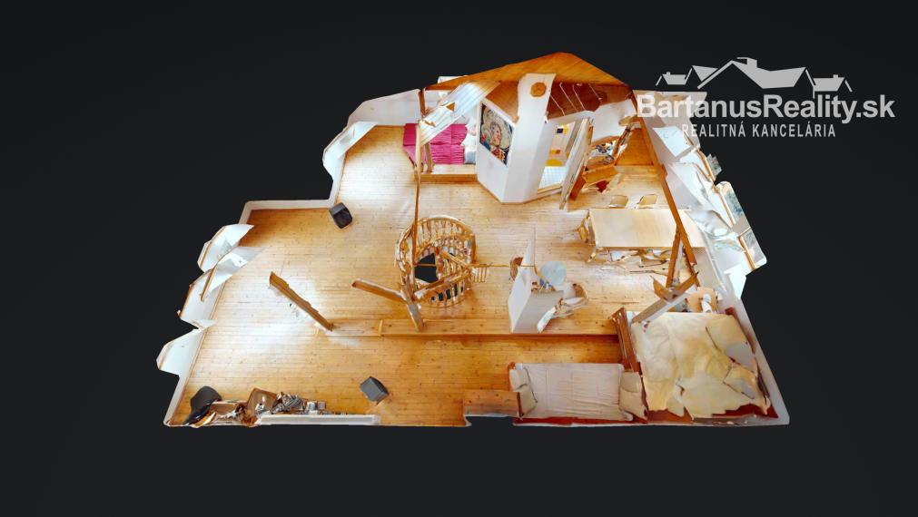 BartanusrReality - Na predaj zaujímavý rodinný dom v obci Moravany nad Váhom v tesnej blízkosti mesta Piešťany.