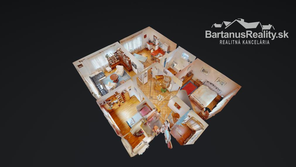 BartanusrReality - Na predaj zaujímavý rodinný dom v obci Moravany nad Váhom v tesnej blízkosti mesta Piešťany.