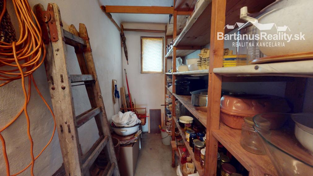 BartanusReality - Na predaj rodinný dom v obci Svinná pri Trenčíne.