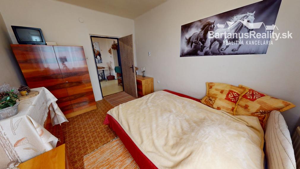 BartanusReality - Na predaj rodinný dom v obci Svinná pri Trenčíne.