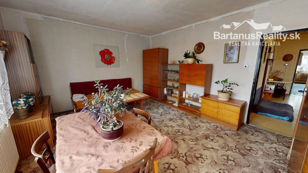 BartanusReality - Na predaj rodinný dom v obci Svinná pri Trenčíne.