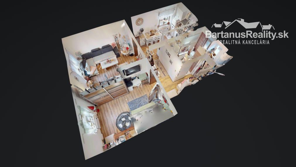 BartanusReality - Na predaj krásny, kompletne zrekonštruovaný 2 izbový byt v obci Bobot, 10km. od Trenčianskych Teplíc.