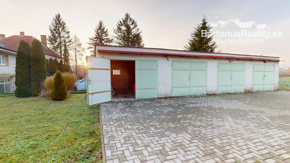 BartanusReality - Na predaj krásny, kompletne zrekonštruovaný 2 izbový byt v obci Bobot, 10km. od Trenčianskych Teplíc.