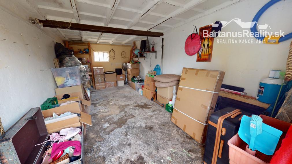 BartanusReality - Na predaj krásny, kompletne zrekonštruovaný 2 izbový byt v obci Bobot, 10km. od Trenčianskych Teplíc.