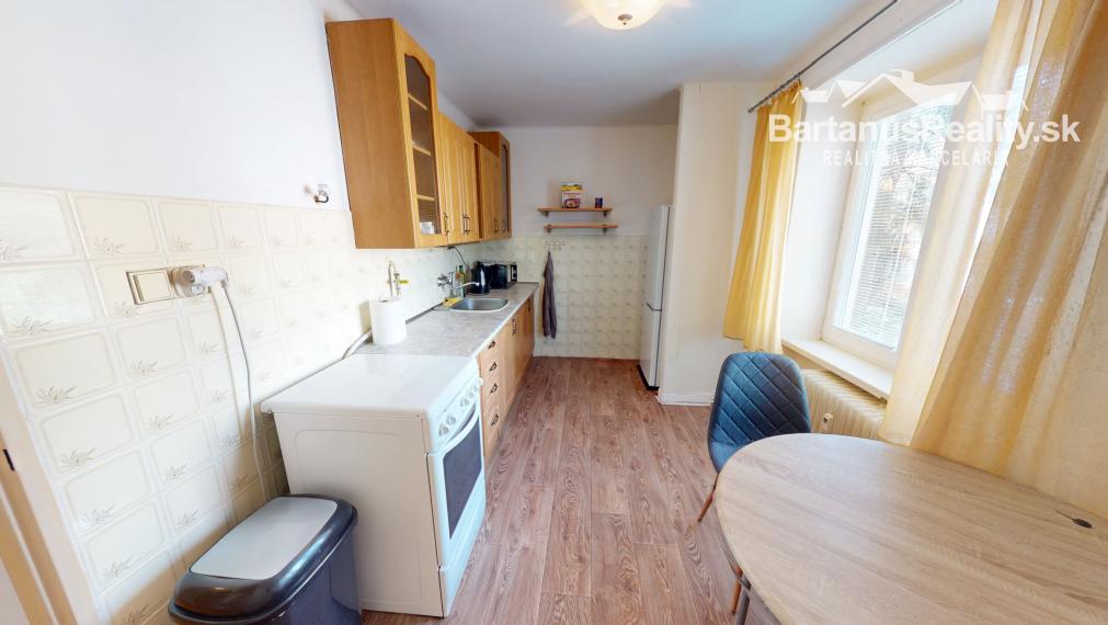 BartanusReality - Na predaj 2-izbový byt v Trenčíne na ul. 28.októbra.