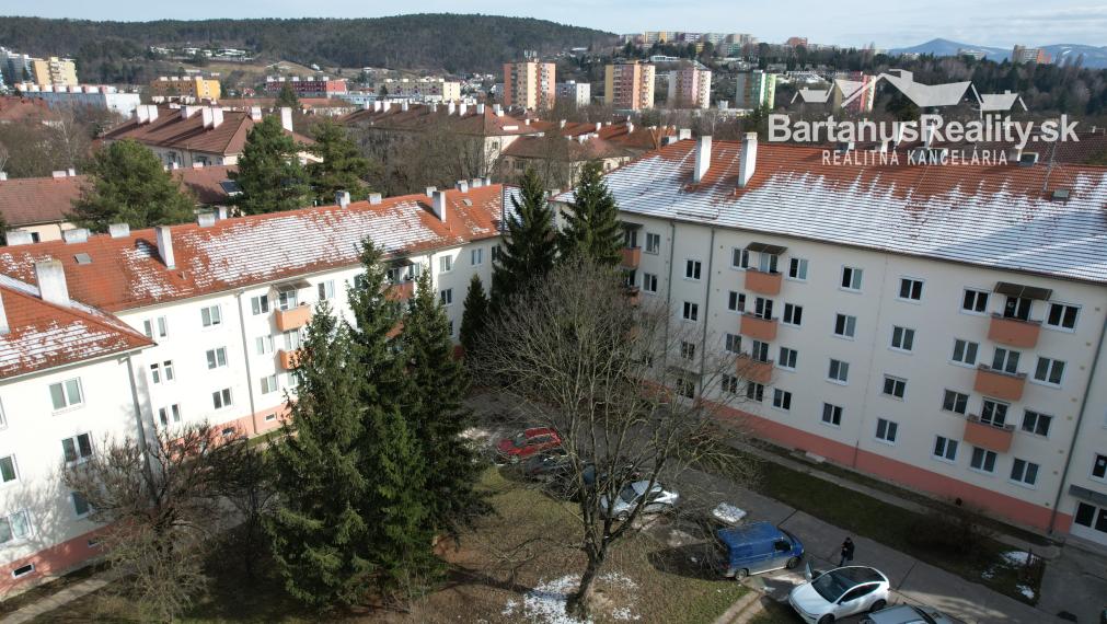 BartanusReality - Na predaj 2-izbový byt v Trenčíne na ul. 28.októbra.