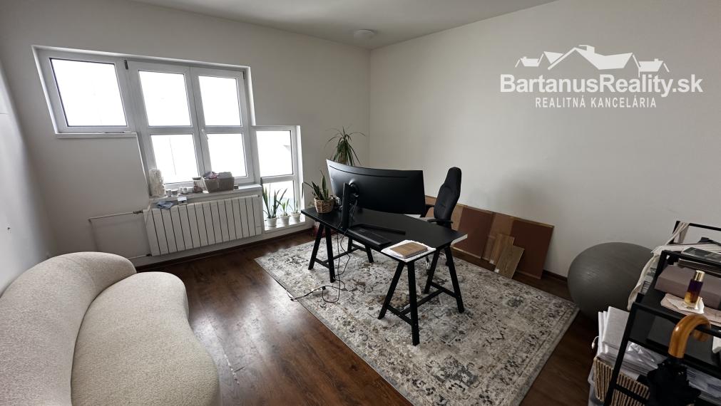 Na prenájom kancelársky priestor na Ul. Vajanského 7