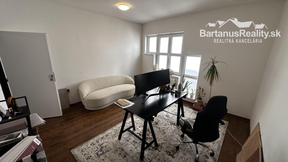 Na prenájom kancelársky priestor na Ul. Vajanského 7