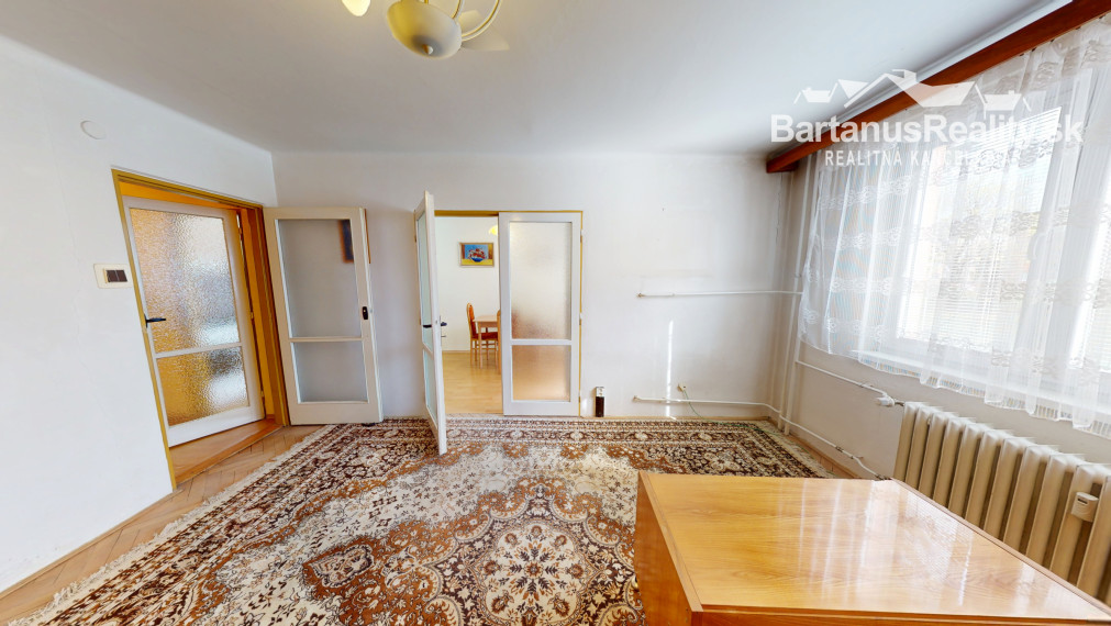 Na predaj 3-izbový byt v Trenčíne, časť Sihoť II, ul. Gagarinova o rozlohe 61 m.