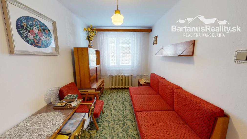 Na predaj 3-izbový byt v Trenčíne, časť Sihoť II, ul. Gagarinova o rozlohe 61 m.