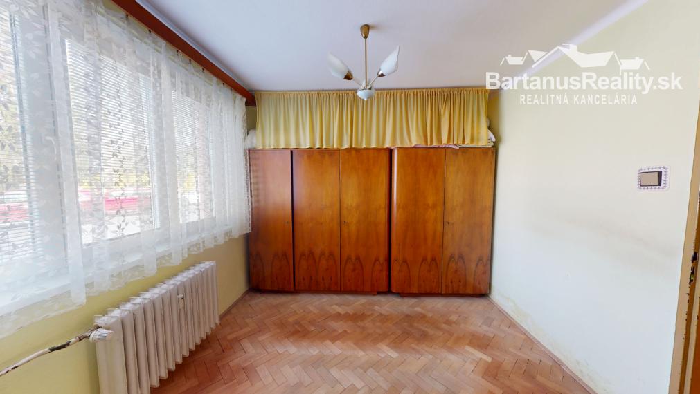 Na predaj 3-izbový byt v Trenčíne, časť Sihoť II, ul. Gagarinova o rozlohe 61 m.