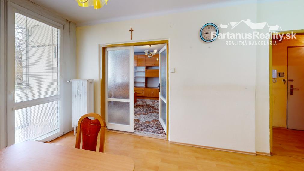 Na predaj 3-izbový byt v Trenčíne, časť Sihoť II, ul. Gagarinova o rozlohe 61 m.